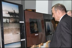 Zwiedzanie Muzeum; W.Pietroczuk- Starosta Powiatu Hajnowskiego